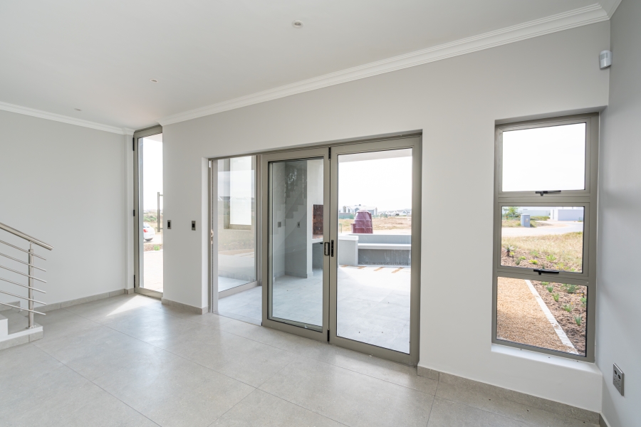 To Let 3 Bedroom Property for Rent in Langebaan Country Estate Western Cape